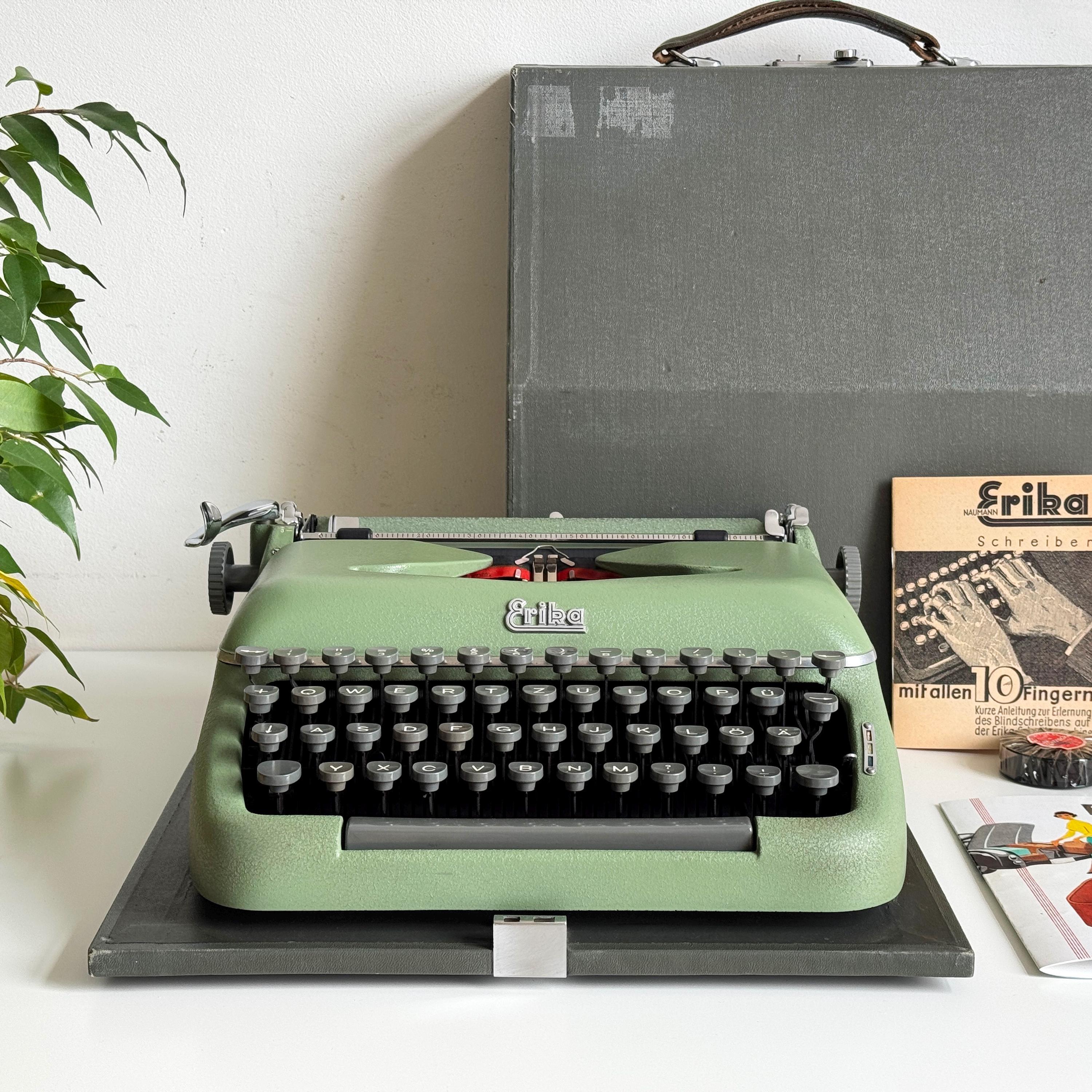 AlexTypewriters - Etsy 日本
