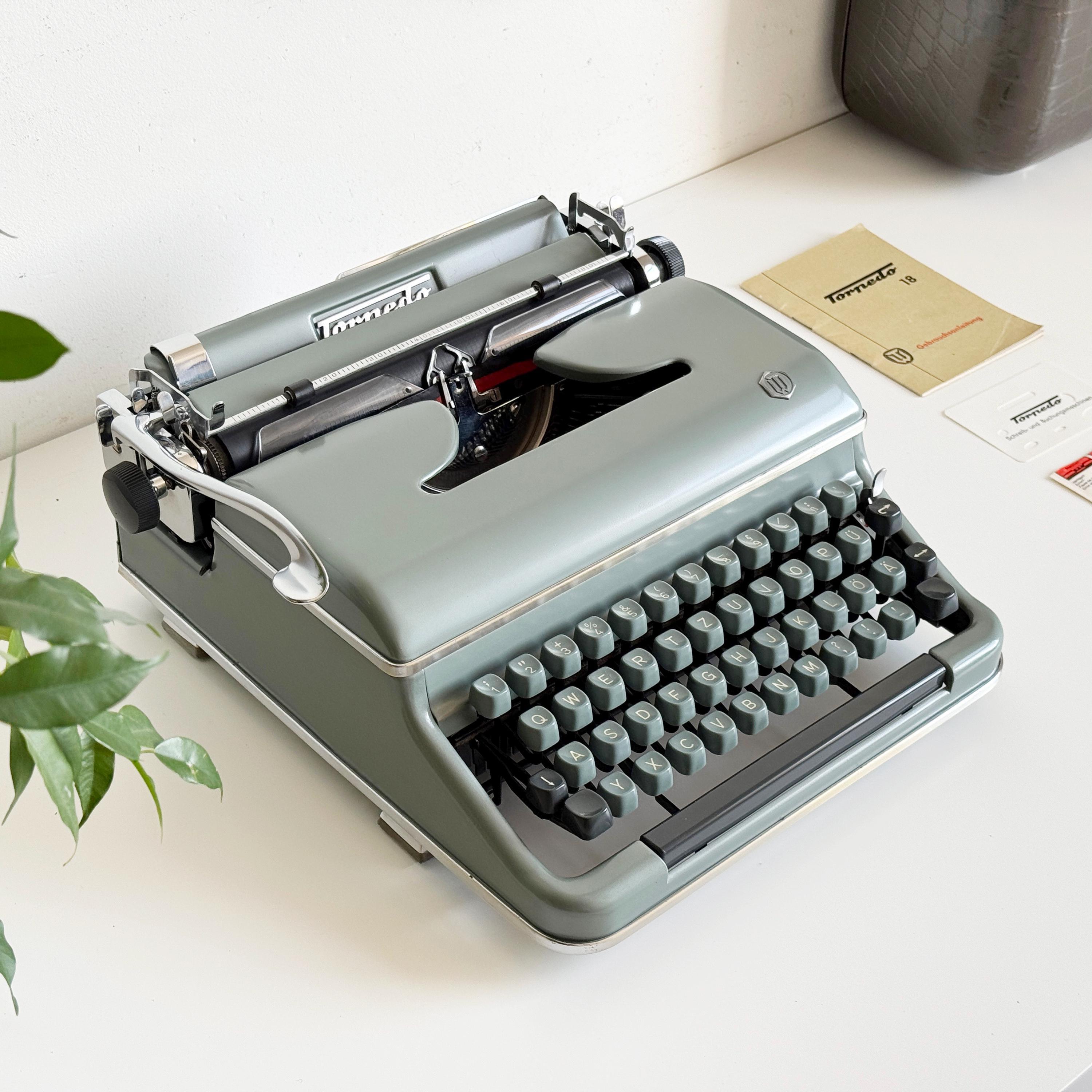 AlexTypewriters - Etsy 日本