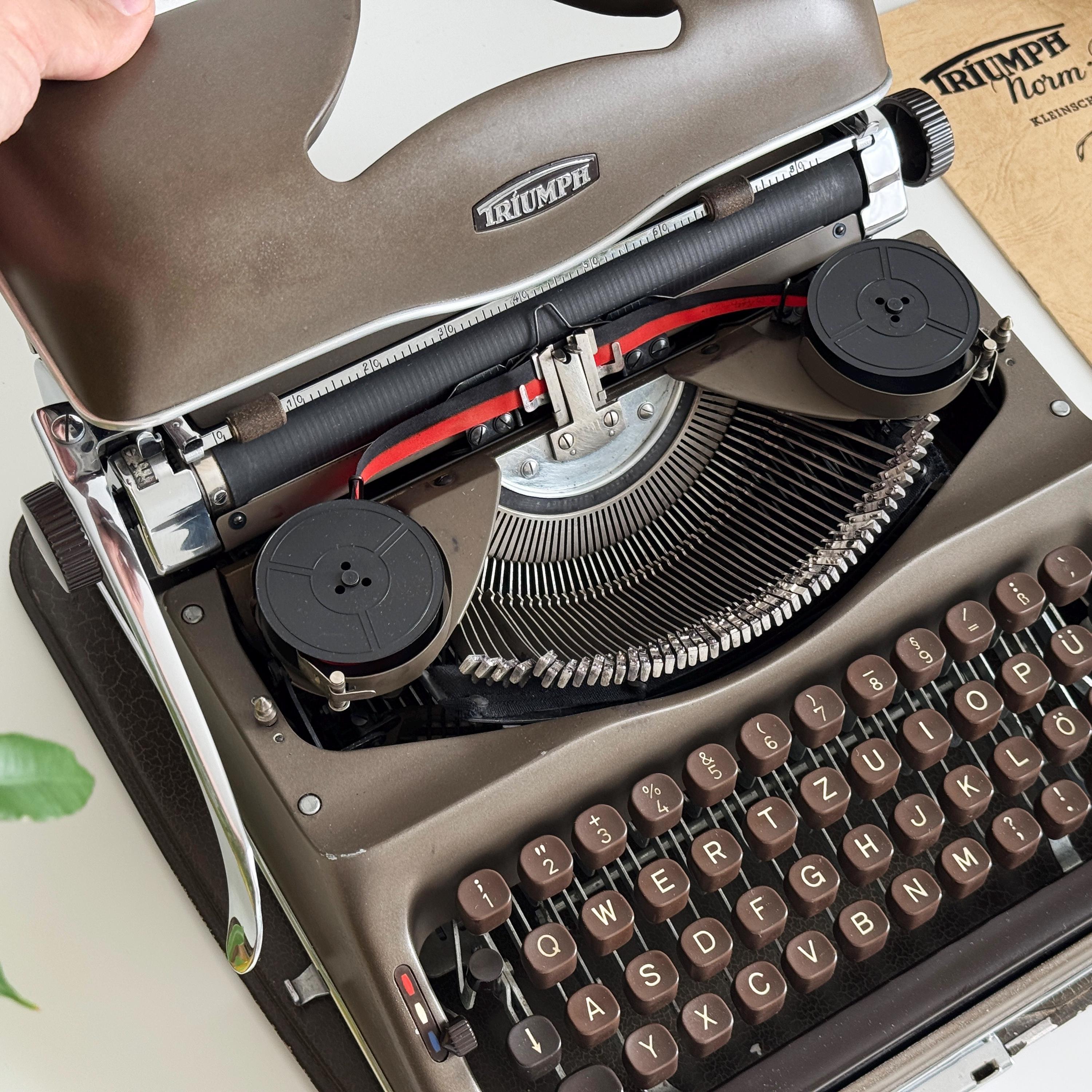 トライアンフ・ノーム・タイプライター - 1950年代製、動作確認済み