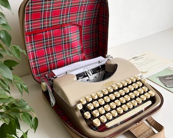 ABCポータブル - 実用タイプライター、1960年、ケース付き - Etsy 日本