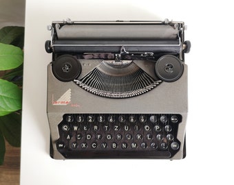 60% OFF!* Hermes Baby, a portable working vintage typewriter, rary from 1936, with case, unusual gift