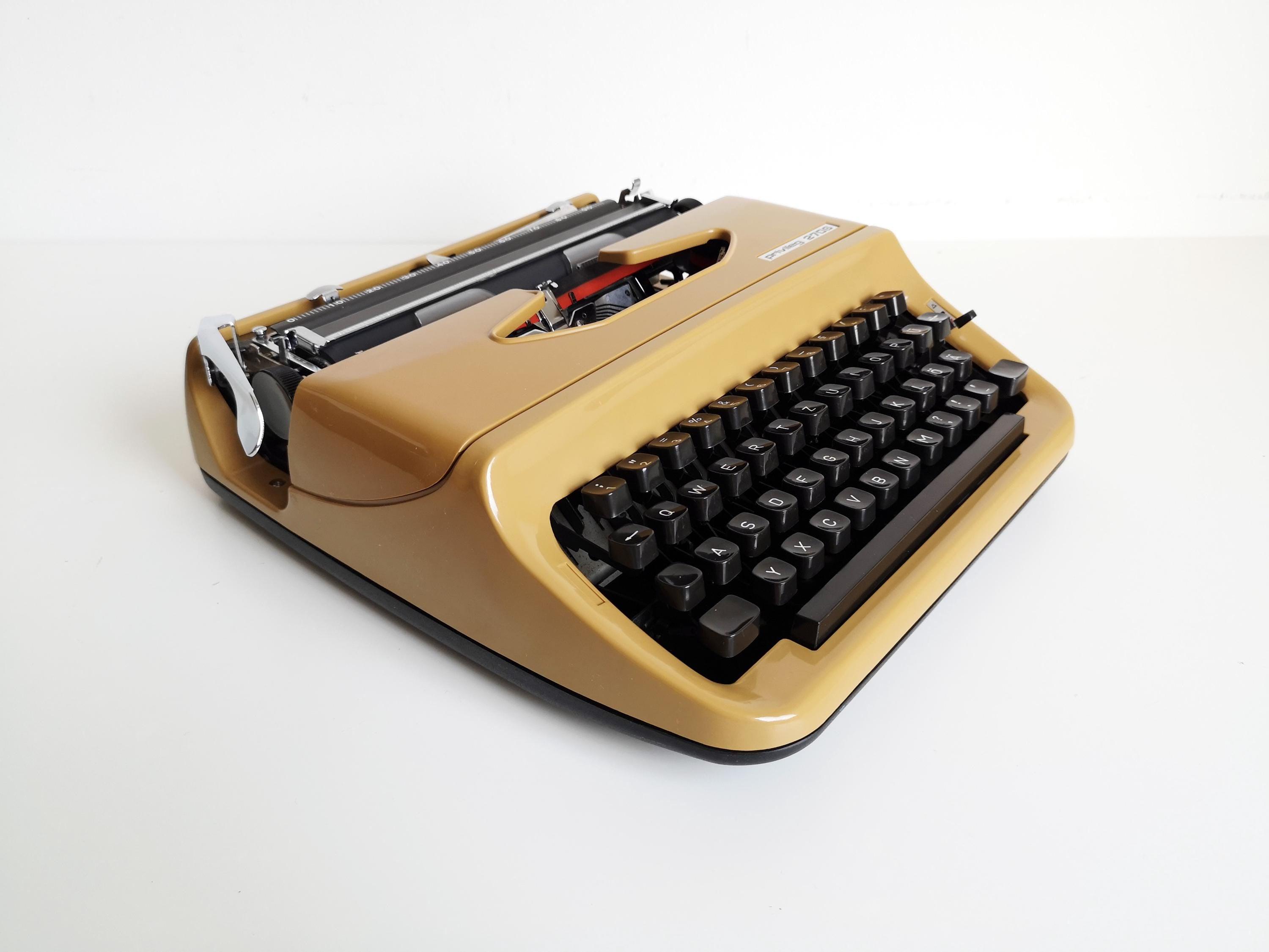 Cursive Typeface - Typewriter Privileg 270S, 1980s, Script - Etsy