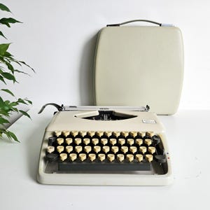 Werkende Triumph Adler Tippa draagbare schrijfmachine, jaren 60