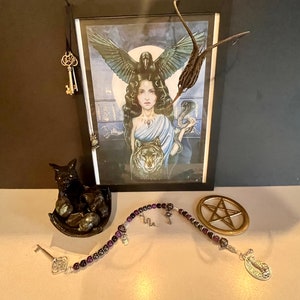 Hekate 33 bead prayer beads
