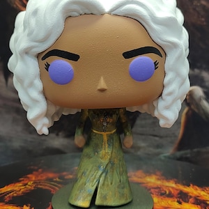 Custom Pop of Lady Laena Velaryon.