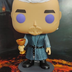 Custom Pop of Ser Laenor Velaryon riding Seasmoke.