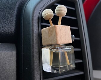 Saint - Difusor de coche Ambientador para coche Mini difusor de coche Accesorios para coche para mujer Ambientador para coche Ambientador para coche Lindo difusor para coche