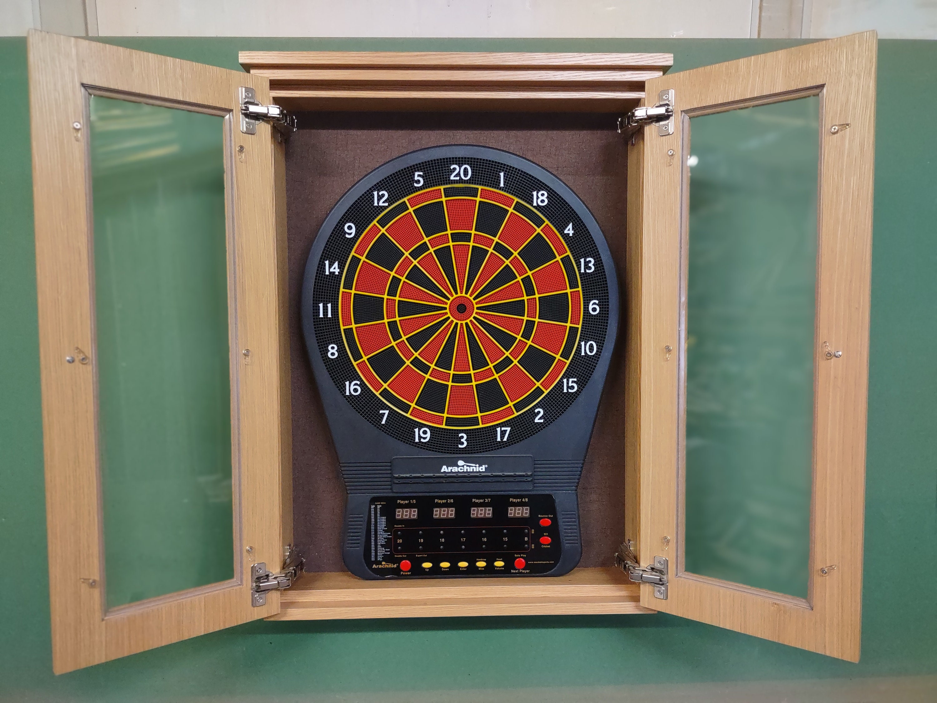 Arachnid Cricket Pro 450 Electronic Dartboard Features 31 Games with 178 Va
