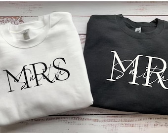 Personalized Wifey & Hubby Sweatshirt: Newlywed Couple Outfit