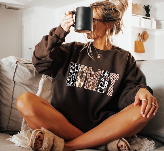 Howdy Western Sweatshirt, Yee Haw Sweater, Cowgirls Shirt, Country Cowboy TShirt, Southern Howdy Shirt, Western Clothes Gift for her Cowgirl