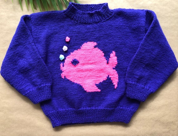 Vintage purple hand knit pullover with pink fish … - image 1