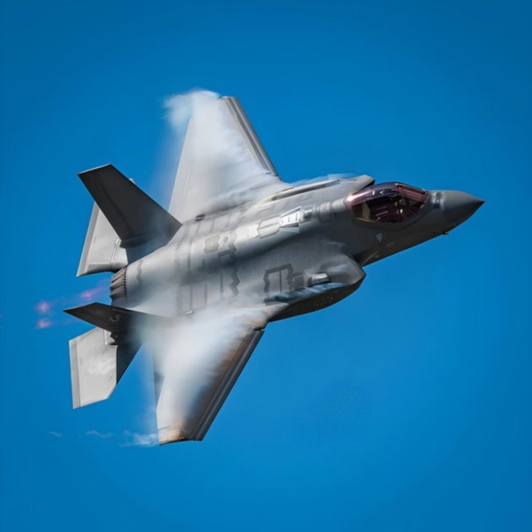F35 Falcon Fighter Jet Canvas Wall Art, F35 Military Plane Pattern ...