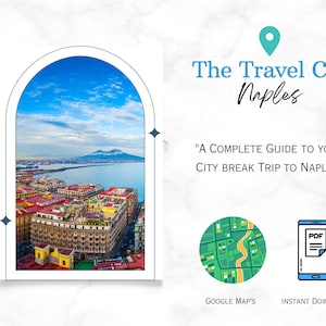 Puede incluir: Una guía de viaje a Nápoles, Italia, con una foto del horizonte de la ciudad y un mapa de la ciudad. La guía incluye un PDF descargable con una guía completa para tu viaje a Nápoles.