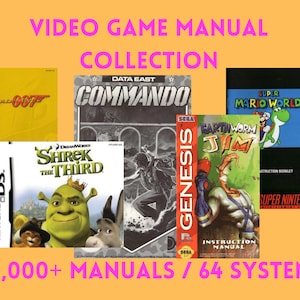 Könnte beinhalten: Sammlung von Videospiel-Handbüchern, darunter Titel wie "Gold 007", "Commando", "Shrek the Third", "Earthworm Jim" und "Super Mario World". Das Bild zeigt Handbücher von verschiedenen Spielsystemen, mit dem Text "10.000+ Handbücher / 64 Systeme".
