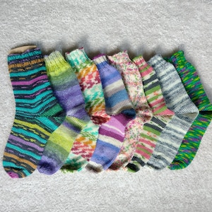 Selbstgestrickte Kindersocken ca. Gr. 28/29