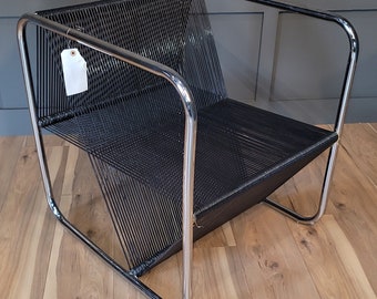 Black Cube Acapulco Chair