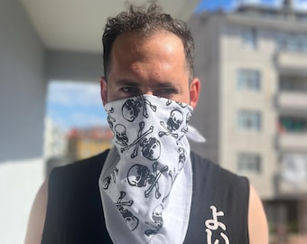 White Skull Bandana - Gothic Printed Cotton Bandana - Rock Style Accessory - Unisex Headwrap