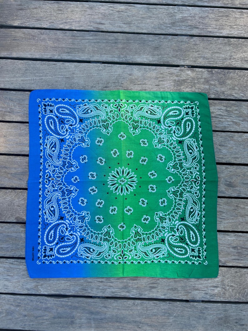 Gradient Bandanas Rainbow Gradient Paisley Bandana, Colorful Cotton Bandana, Boho ...