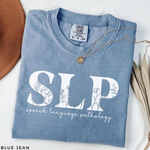 Shirt logopedie Comfort Colors®, shirt logopedist, logopedist shirt, shirt SLP, cadeau logopedist, cadeau logopedist, SLPA shirt cadeaus Toespraak