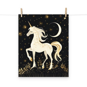Magisches Einhorn unter Sternenhimmel Poster - magischer Fantasy Kunstdruck für Heimdeko