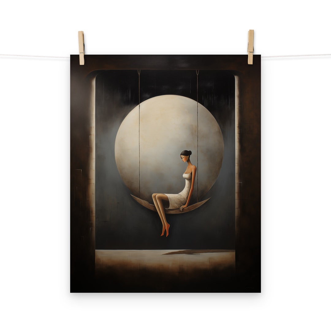 Póster de una mujer en un columpio junto a la luna: una encantadora lámina  para la decoración celestial del México
