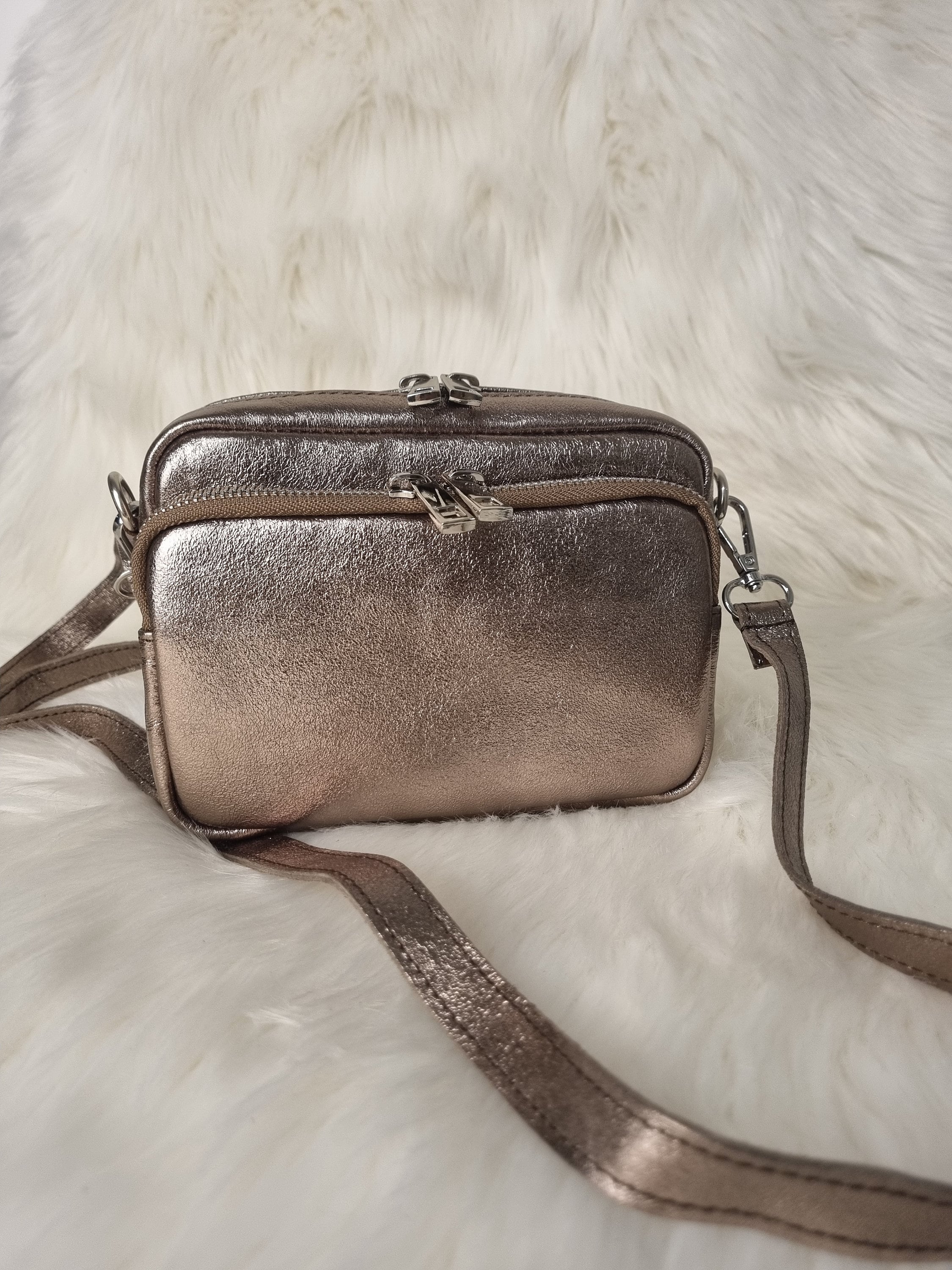 Bronze shoulder bag sale