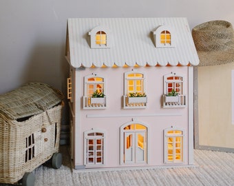 Haus von Nizza - Handgefertigtes Holzpuppenhaus -Perfektes Geschenk für Kindermöbel Textil Lernspielzeug Geburtstagsgeschenk Französisches Puppenhaus