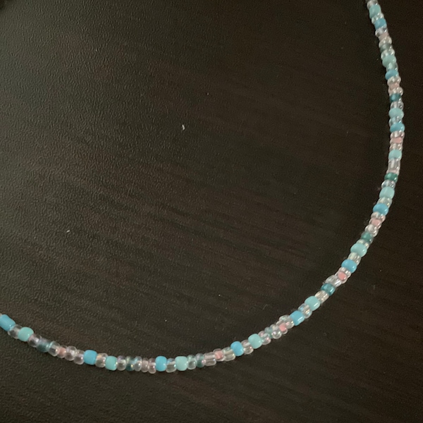 Collier de perles d'aquarium