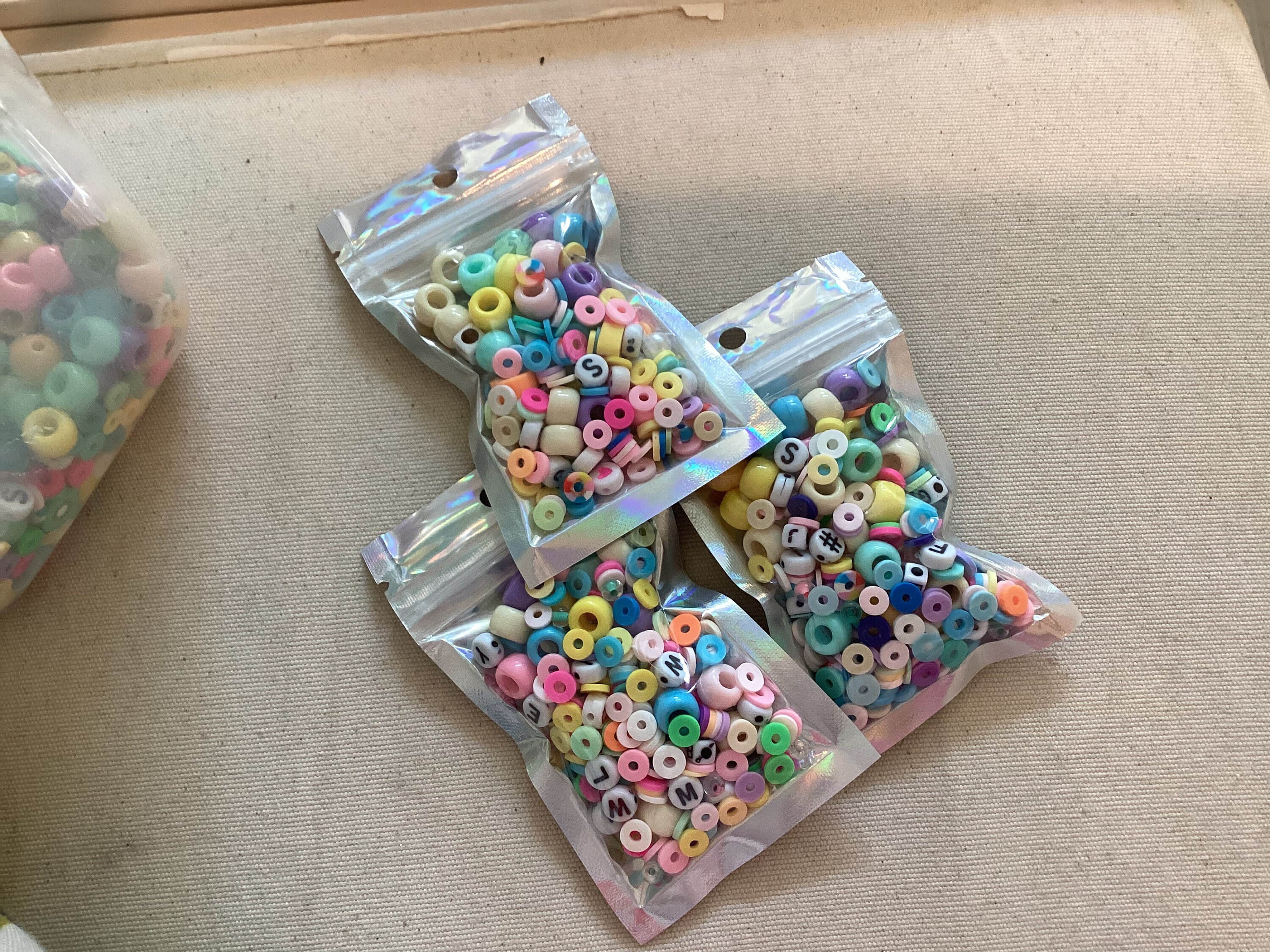 1000 Lilac Opaque Pony Beads, Light Purple Plastic Pony Beads, Craft Beads  for Kids, Church Crafts, Macrame Beads, Cheap Acrylic Beads 