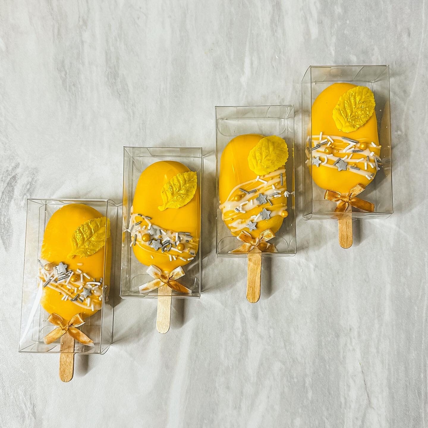 Cakesicles Luxury Cakesicles Treat Box Personalised / Custom Unique