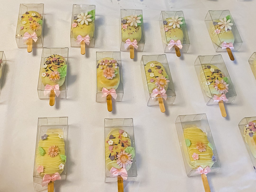 Cakesicles Luxury Cakesicles Treat Box Personalised / Custom Unique