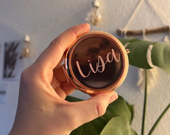 Personalized folding mirror