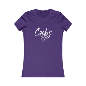Cubs Heart Baseball Women&#39;s Slim Fit Favorite Tee
