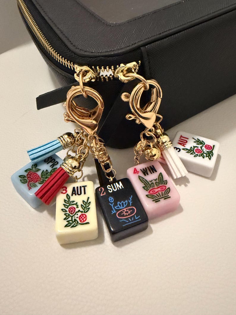 Personalized Flower Mahjong Tile Bag Charm, choose your tile and monogram bild 2