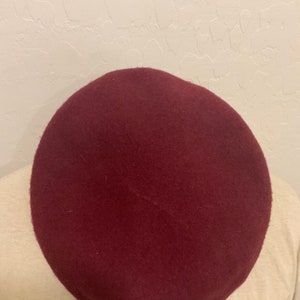 Men’s 100% Wool Maroon Beret Size 6 1/2