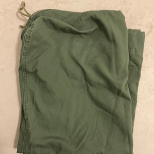 Set of 2 Used Military Issued Barrack Bag/Laundry Bag
