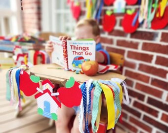 Back to school banner, back to school wreath banner, school house decor, back to school decor,school photo prop, school banner, school decor