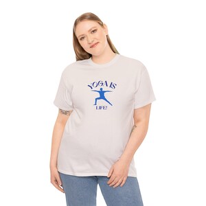 Camiseta Yoga is Life: 100 % algodón estadounidense imagen 3