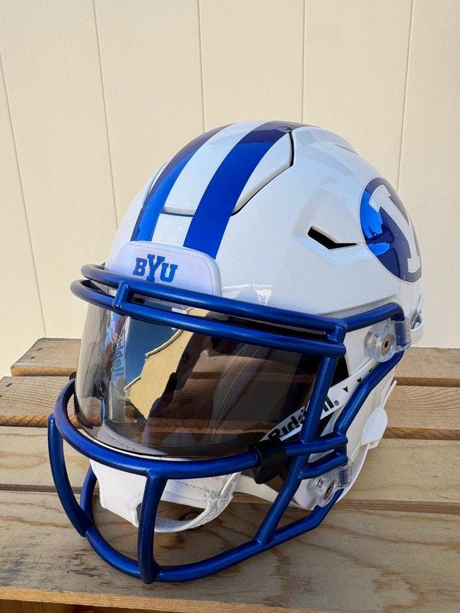 best motorcycle helmets designs 15 Cool and Creative Motorcycle Helmet Designs