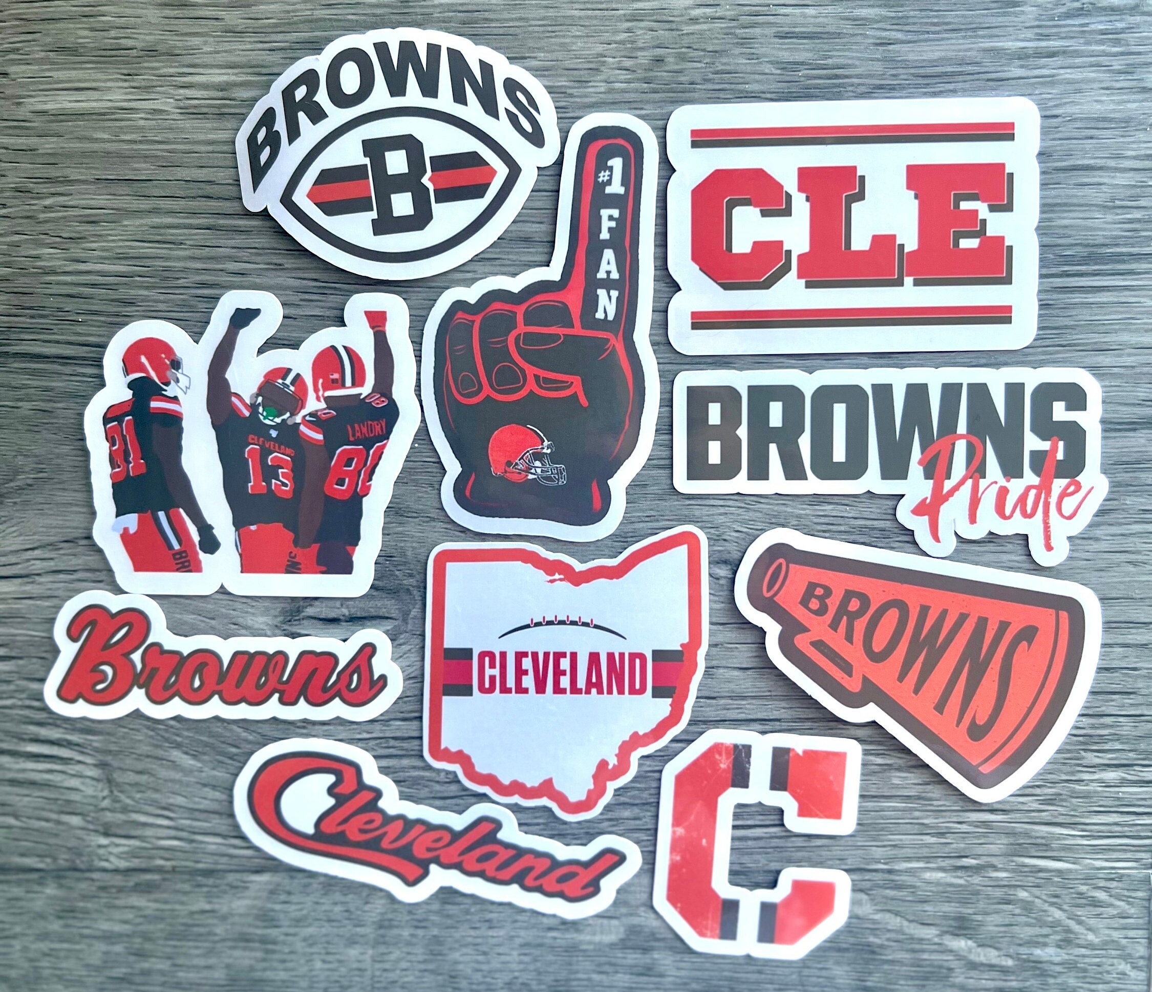 Cleveland Browns Football Logo NFL Small Iron/Sew On Embroidered Patch Lot  Of 2