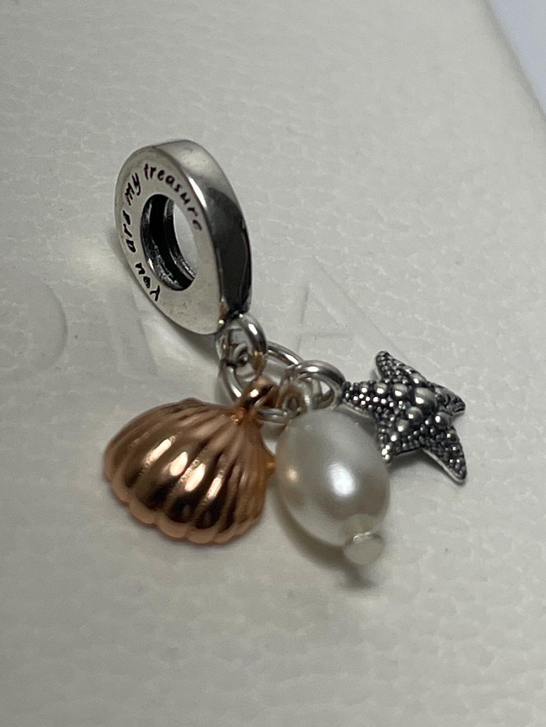 Pandora 海 シェル チャーム il_1080xN.6120325605_rc9m.jpg