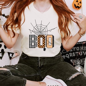 Boo Spider Web Halloween T-Shirt: Women&#39;s Spooky Tee