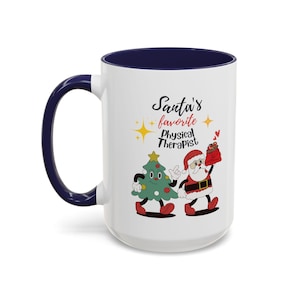 Physiotherapeut Weihnachtsbecher, Santa&#39;s Lieblings-Physiotherapeut Becher, Physiotherapie Becher, lustige Weihnachtsbecher, PT Becher, Weihnachtsgeschenk