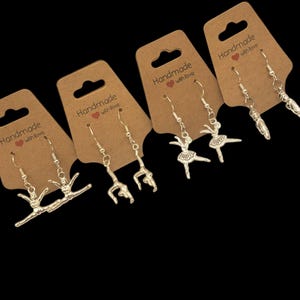 Orecchini pendenti a forma di cheerleader, ginnasta, ballerina e ballerina