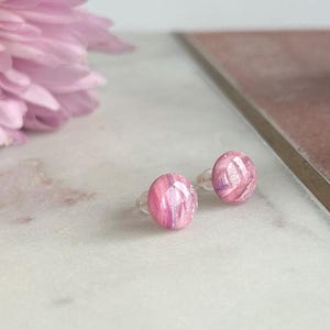 Pink stud round elegant earrings, marble pattern stud polymer clay studs, elegant minimal earring pink love gift