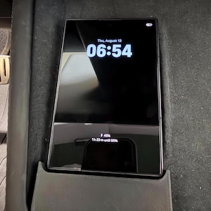 Tesla Model 3, Model Y, Model X charging spacer for Samsung Galaxy Z Flip3, Flip4, Flip5, Flip7, Fold8