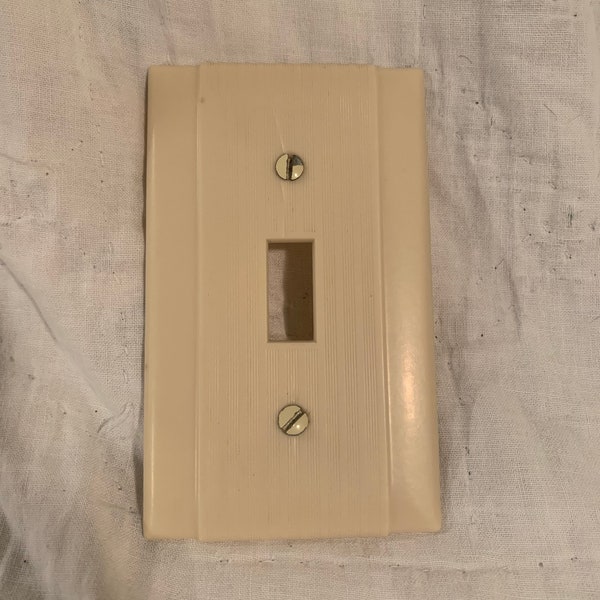 1950's Art Deco UNILINE light switch cover