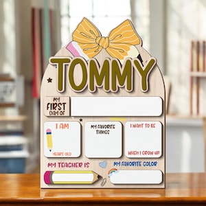 Custom First Day Of School Sign, Last Day of School Sign, 1st Day of School Gift, Custom Name Sign, Preschool Back To School Dry Erase Sign