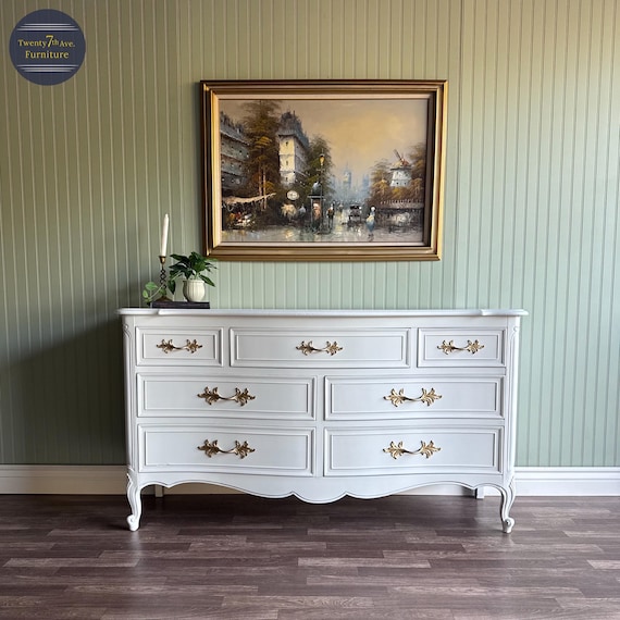 White Vintage French Provincial Dresser | Gold Hardware | 7 Drawer | Dixie | Restored Furniture - Etsy White Vintage French Provincial Dresser | Gold Hardware | 7 Drawer | Dixie | Restored Furniture - Etsy