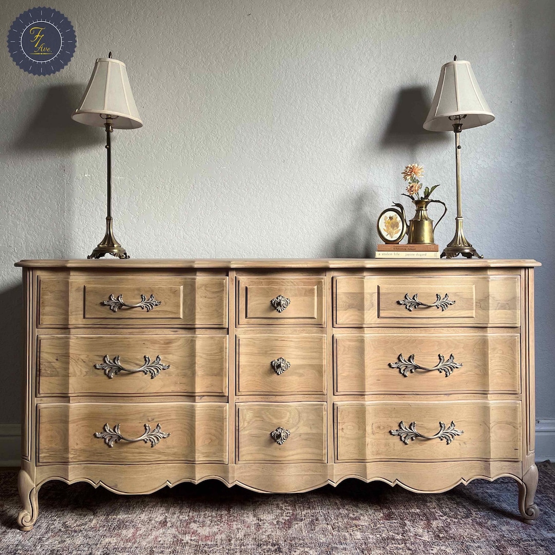 Natural Wooden Vintage French Provincial Dresser | Burnished Amber
